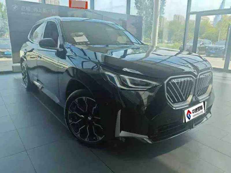 BMW X3 2025 xDrive30L Premium M Sport Package — 2