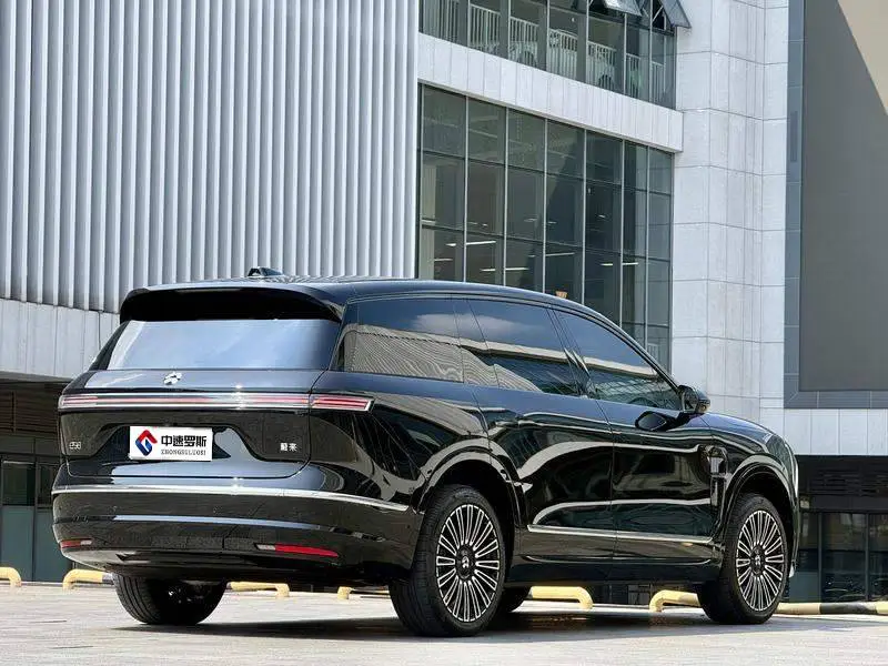 NIO ES8 2026 Six-Seat Executive Luxury Edition — 7