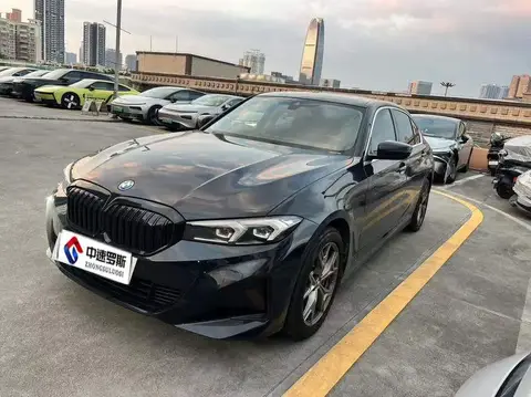 BMW i3 2023 eDrive 40 L Night Edition