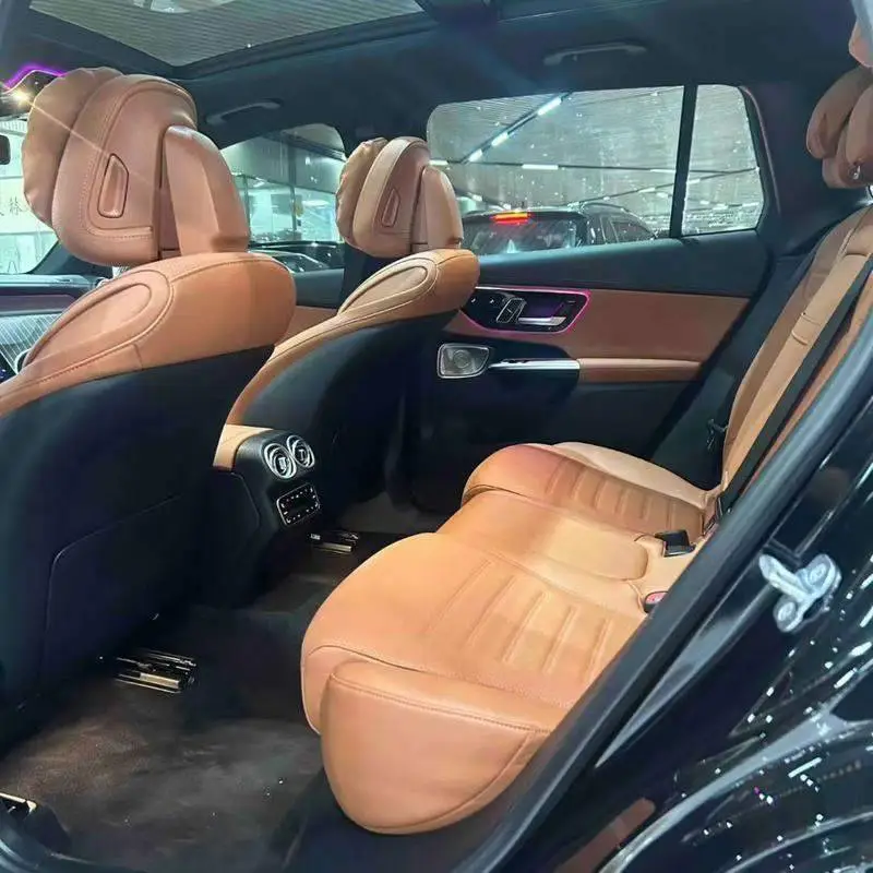 Mercedes-Benz GLC 2023 GLC 300 L 4MATIC Luxury 7-seater — 8