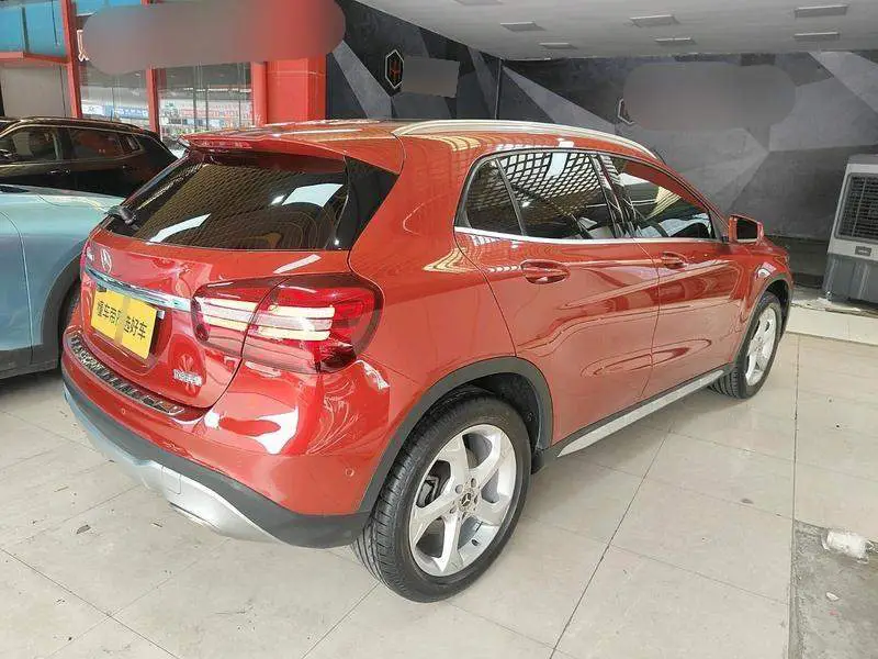 Mercedes-Benz GLA 2018 GLA 200 Dynamic — 4
