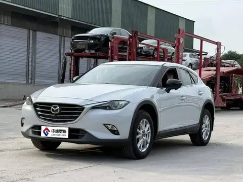 Mazda CX-4 2016 2.0L Automatic 2WD Blue Sky Premium Edition