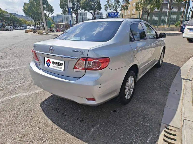 Corolla 2011 1.6L Manual GL — 6