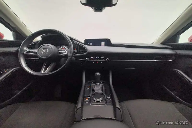 Mazda 3 Angkesaila 2021 2.0L Automatic Premium Edition — 12