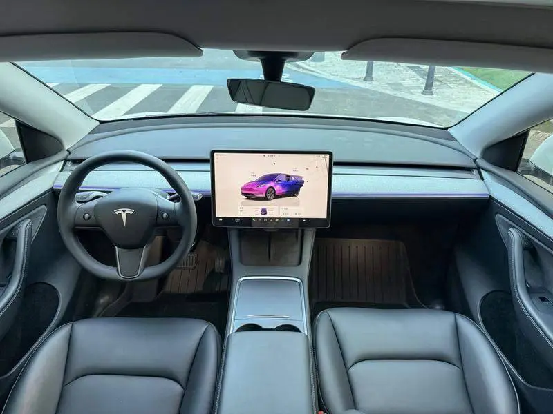 Model Y 2024 rear-wheel drive version — 19