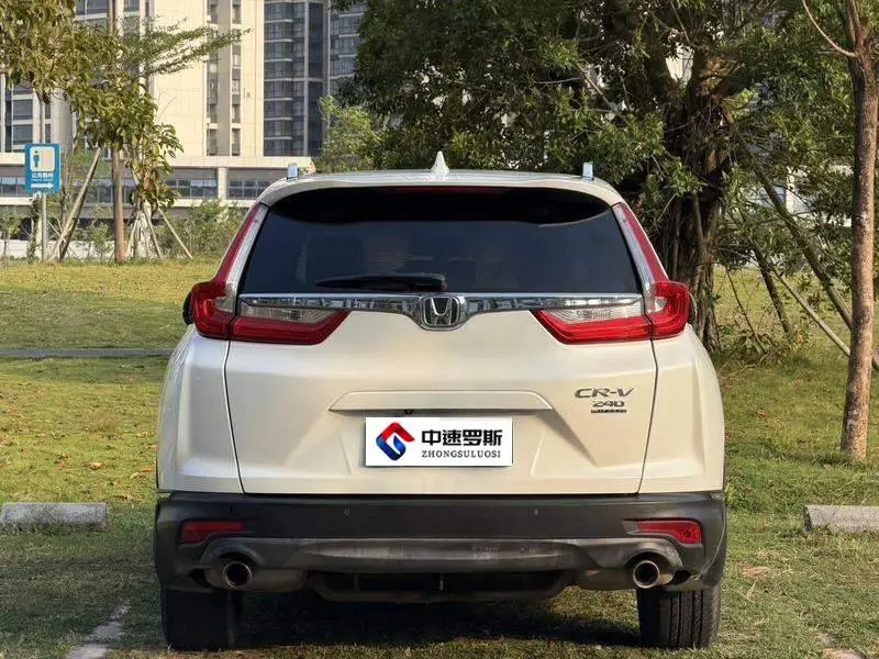 Honda CR-V 2017 240TURBO CVT 2WD Fashion Edition — 6