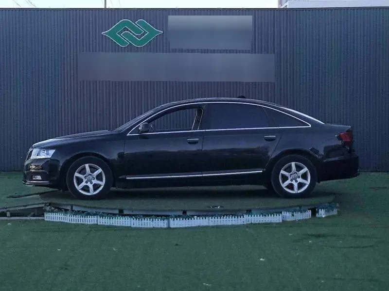 Audi A6L 2011 2.0 TFSI Automatic Standard Model — 4