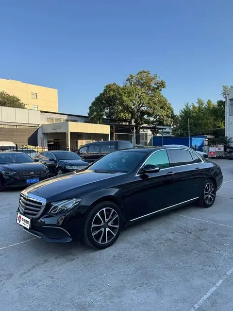 Mercedes-Benz E-Class 2019 E 300 L Luxury