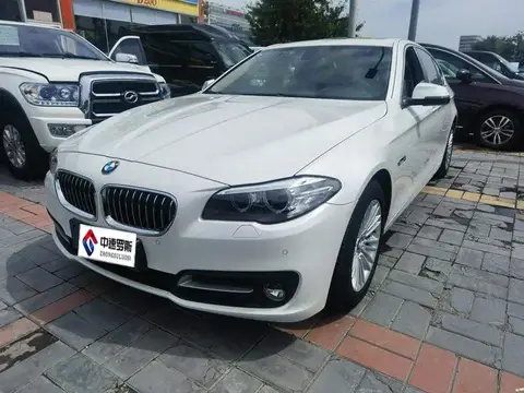 BMW 5 Series 2014 525Li Leading Edition
