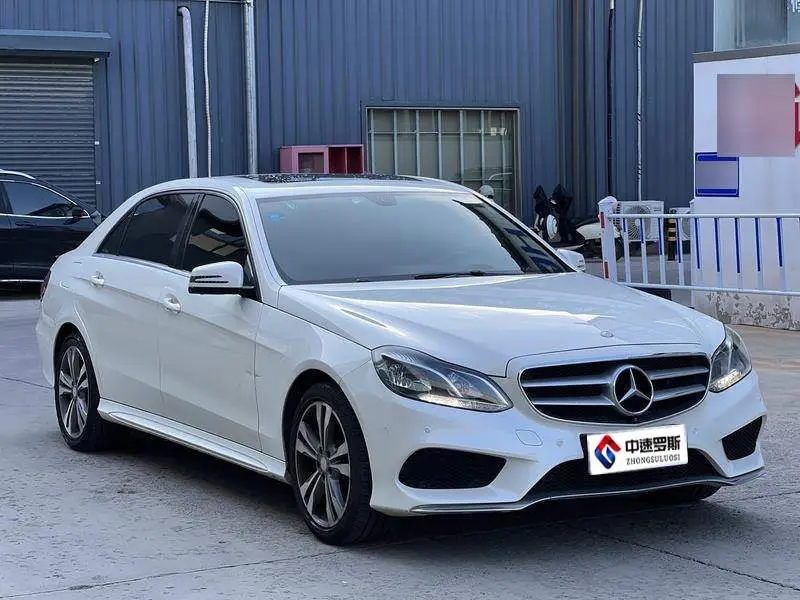 Mercedes-Benz E-Class 2015 E 260 L Sport — 3
