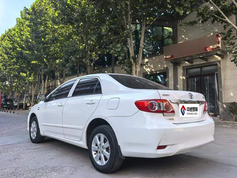 Corolla 2011 1.6L Manual GL — 5
