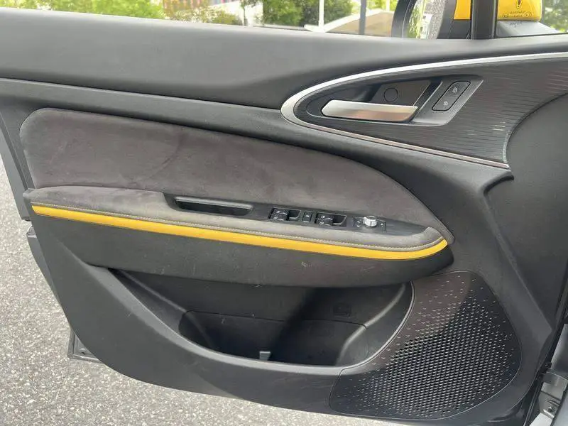 ORA Good Cat GT 2024 Mulan Edition 401km Honor Edition 135kW — 11