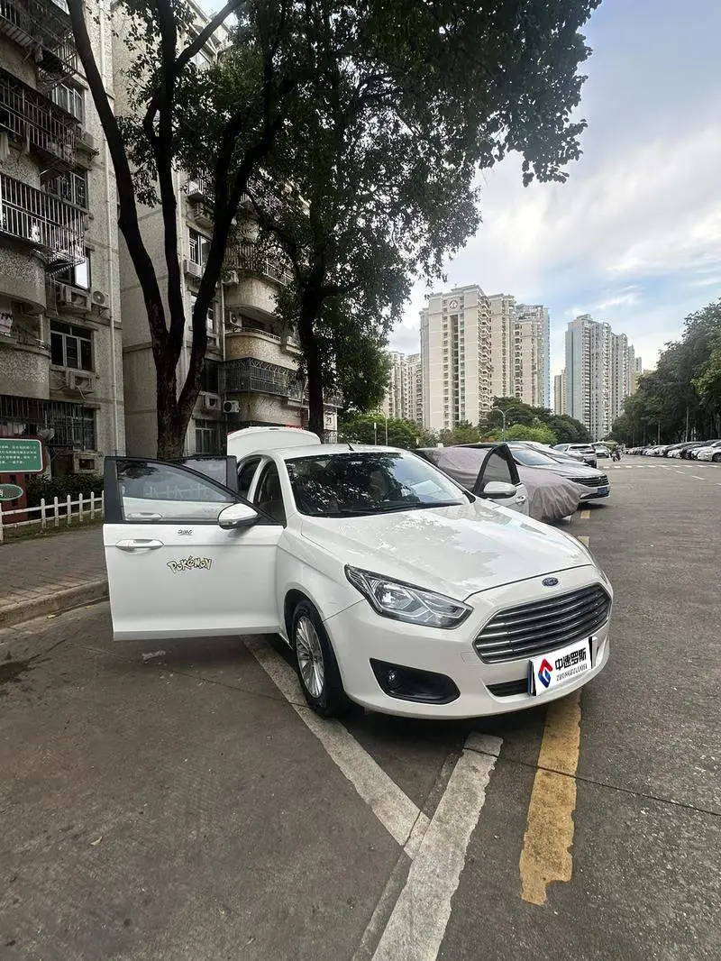 Furis 2015 1.5L Automatic Fashion Model — 3