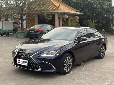 Lexus ES 2022 200 Excellence Edition