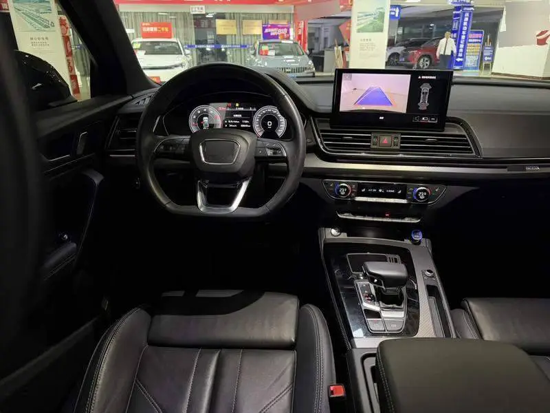 Audi Q5L 2023 40T Luxury Dynamic Model — 11