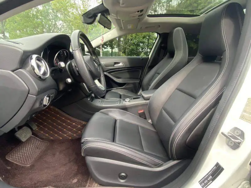 Mercedes-Benz GLA 2018 GLA 200 Dynamic — 10