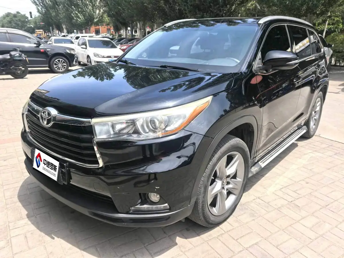 Highlander 2015 2.0T 4WD Luxury Edition 7 Seaters — 2