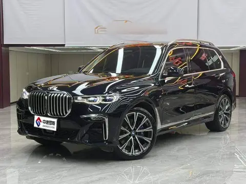 BMW X7 2021 xDrive40i Executive M Sport Package