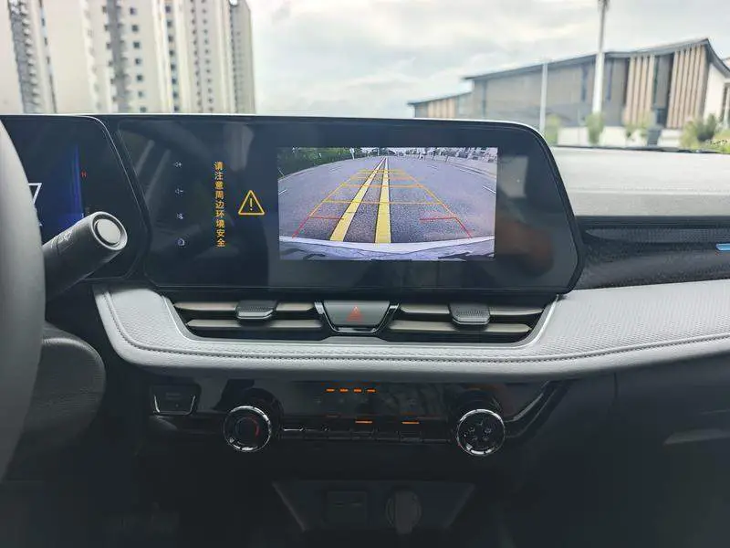 Cruze 2023 1.5L Dual Clutch Enjoy Edition — 11