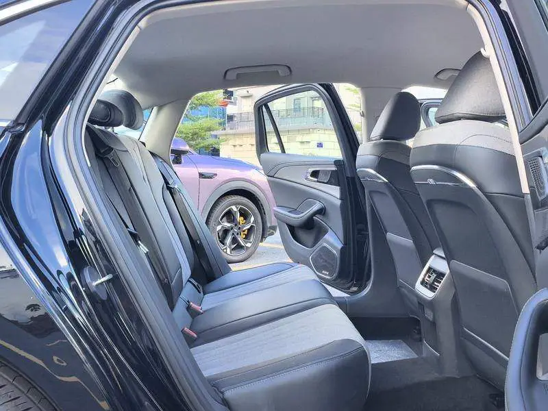 Hongqi H5 2024 1.5T DCT Zhilian Qiyue Edition — 3