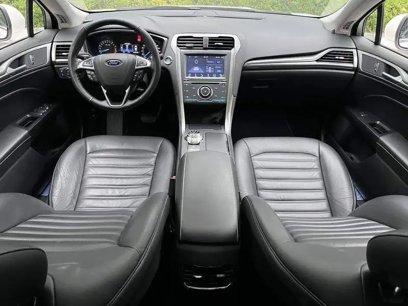 Mondeo 2017 EcoBoost 180 Fashion — 14
