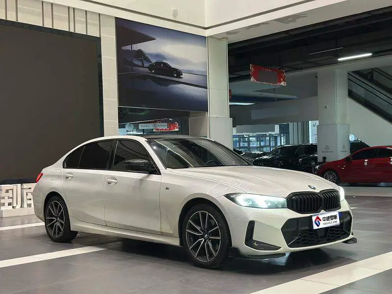 BMW 3 Series 2025 325Li M Sport Package — 3