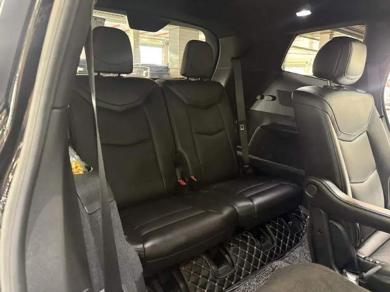 Cadillac XT6 2021 28T six-seat four-wheel drive luxury model — 12
