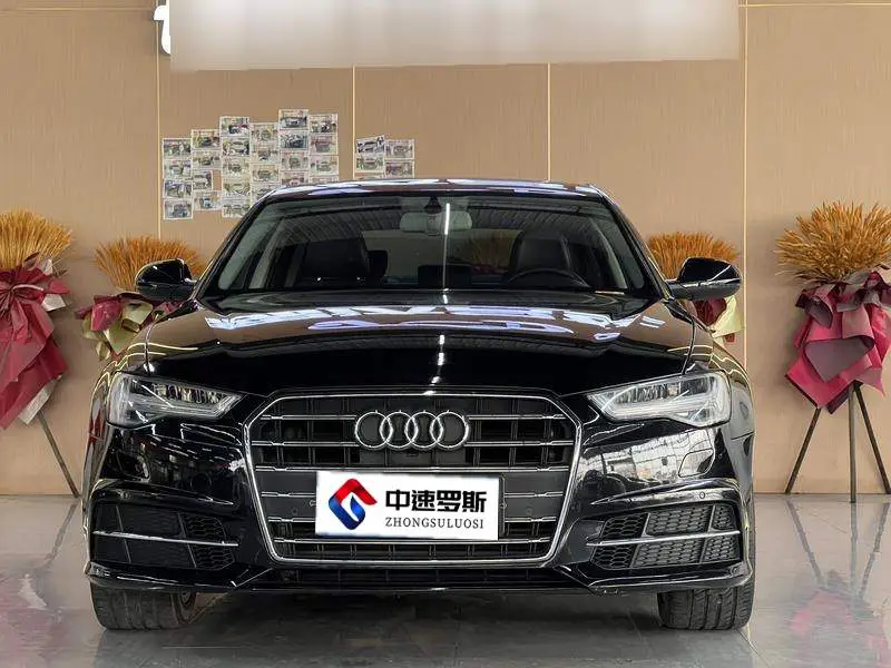 Audi A6L 2018 30th Anniversary Model 35 TFSI Fashion Model — 2