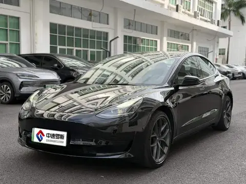Model 3 2022 rear-wheel drive version