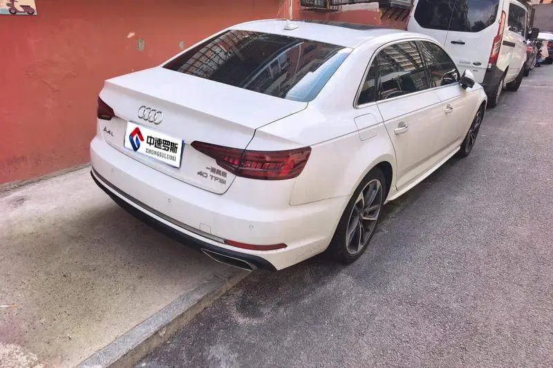 Audi A4L 2019 40 TFSI Progressive National VI — 3