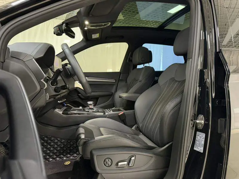 Audi Q5L 2023 40T Luxury Dynamic Model — 15