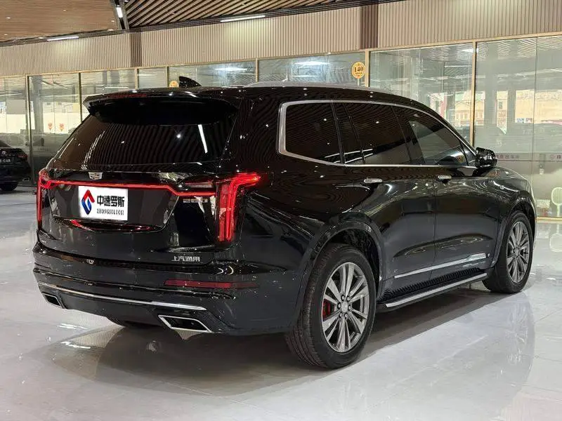 Cadillac XT6 2021 28T six-seat four-wheel drive luxury model — 6