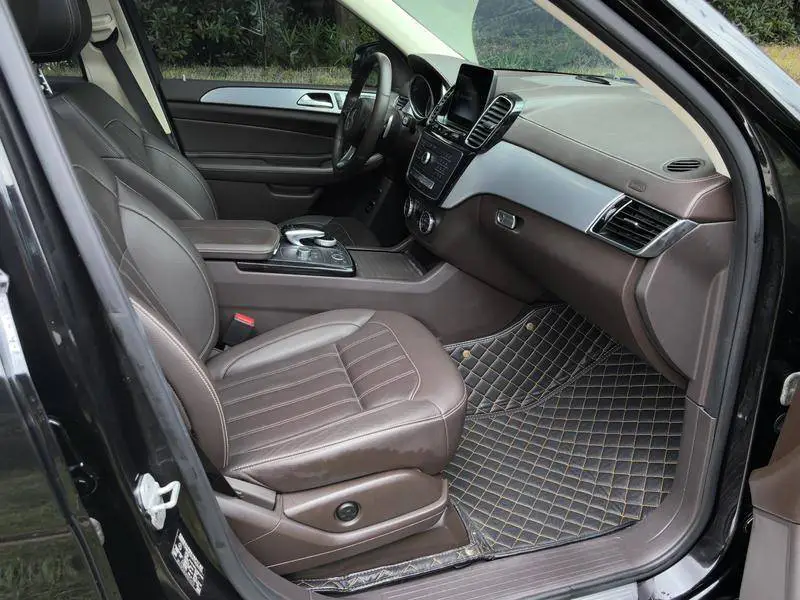 Mercedes-Benz GLS 2017 GLS 400 4MATIC Fashion Edition — 9