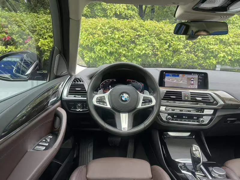 BMW X3 2021 xDrive30i Leading M Sport Package — 19