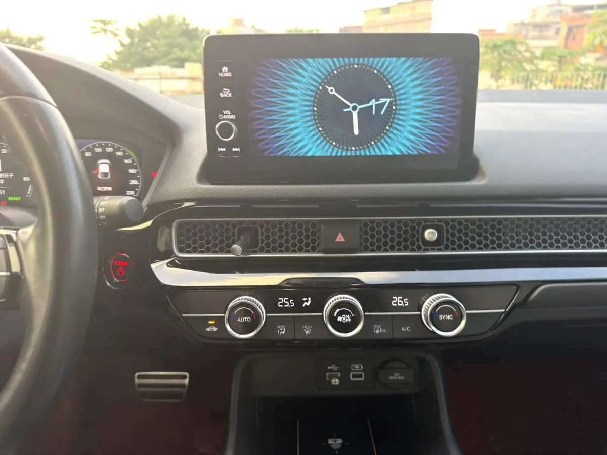 Civic 2023 HATCHBACK 2.0L e:HEV Extreme Control Edition — 14