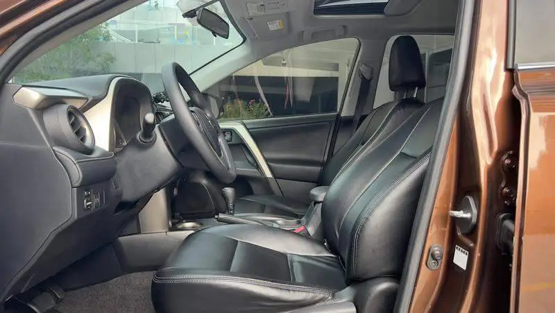 RAV4 Rongfang 2015 2.0L CVT 2WD Fashion Edition — 17