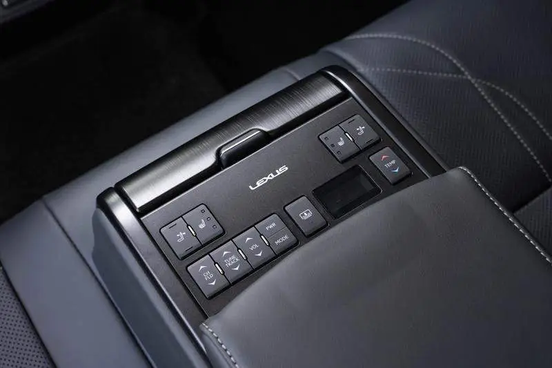 Lexus ES 2018 300h Executive Edition National V — 12