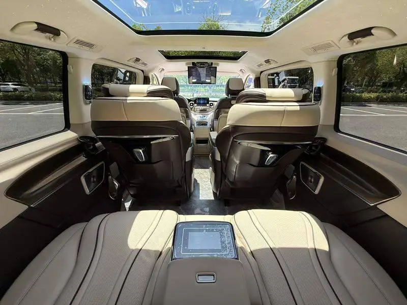 Mercedes-Benz V-Class 2022 V 260 L Long Wheelbase Luxury Edition — 8