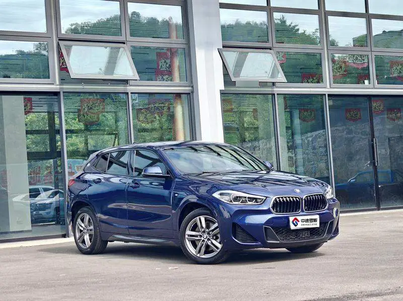 BMW X2 2020 sDrive25i Leading M Sport Package — 3