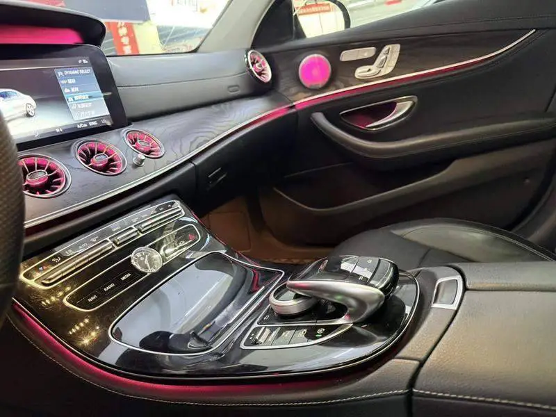 Mercedes-Benz E-Class 2016 E 300 L Fashion Edition — 7