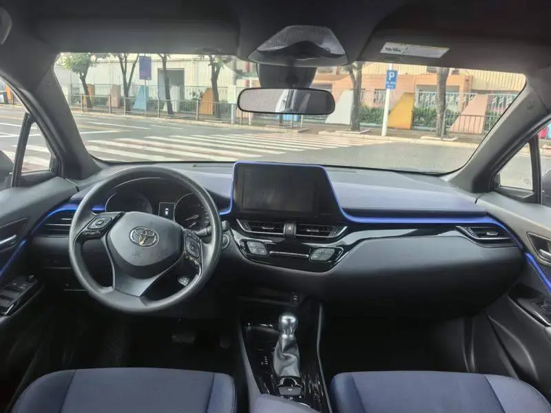 Toyota C-HR 2018 2.0L Leading Edition National VI — 7
