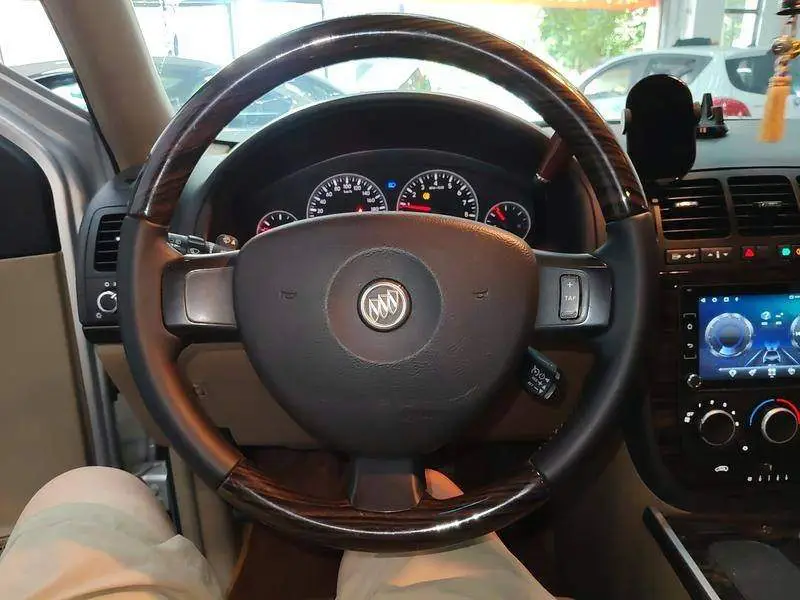 Buick GL8 2013 2.4L Executive Edition — 8