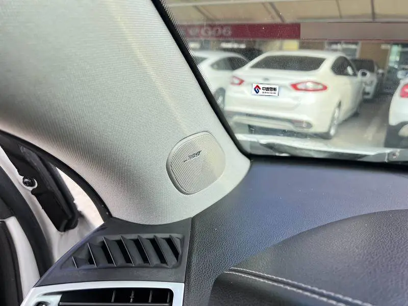 Cadillac SRX 2013 3.0L Luxury Model — 14