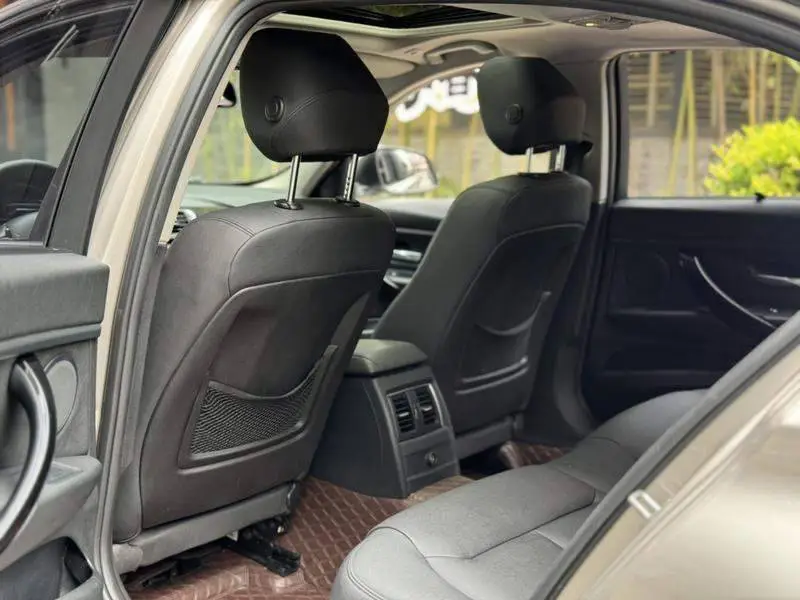 BMW 3 Series 2016 320Li Fashion Edition — 15