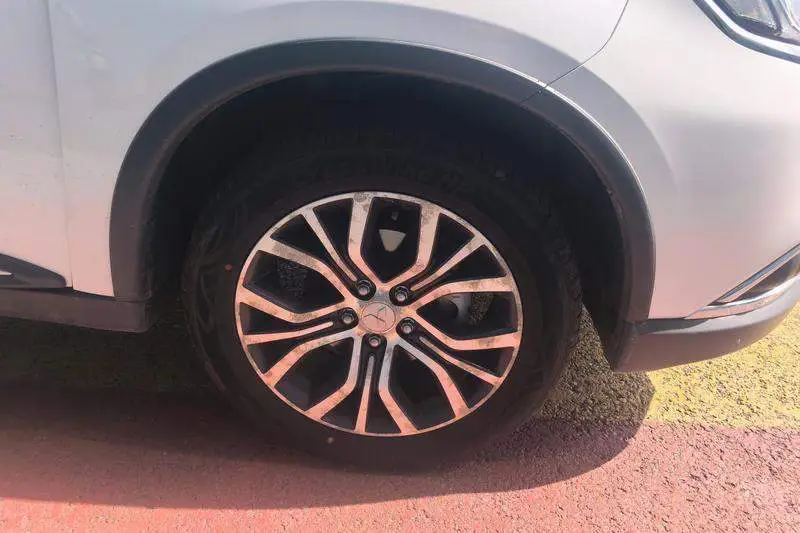 Outlander 2018 2.0L 2WD Jiale Edition 7 Seaters — 4