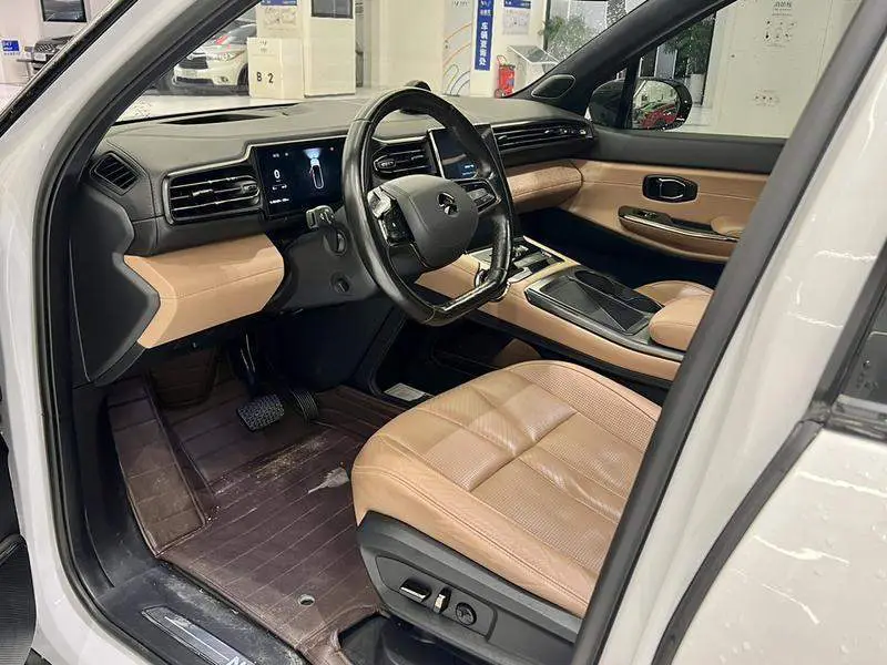 NIO ES8 2020 580KM Signature Edition Six-seat Edition — 10