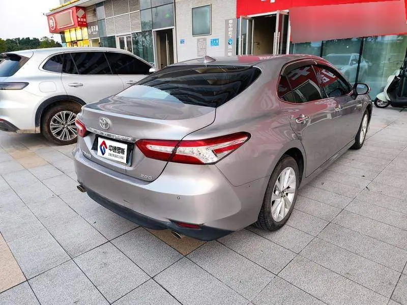 Camry 2021 2.0G Deluxe Edition — 6