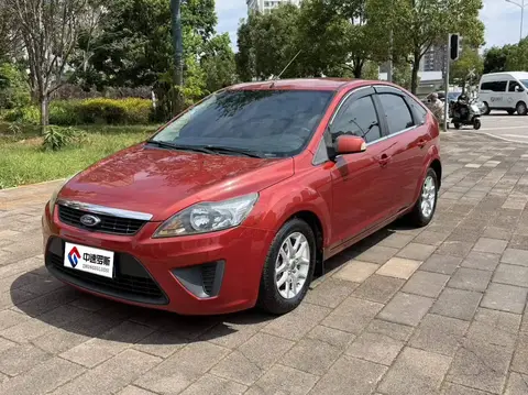 Fox 2011 Hatchback 1.8L Manual Classic