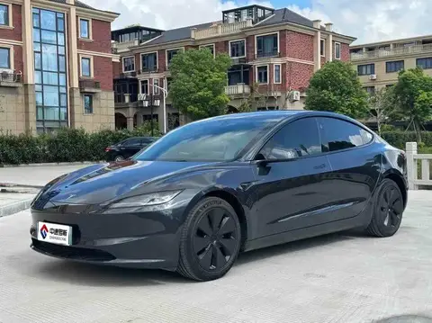Model 3 2023 rear-wheel drive version