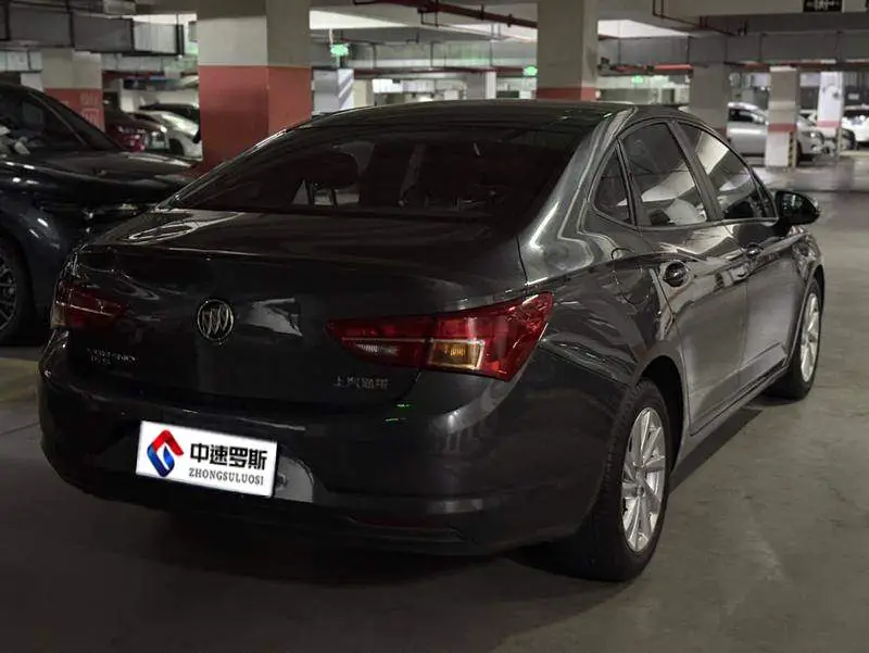 Valeant 2017 Sedan 15S Automatic Progressive — 5